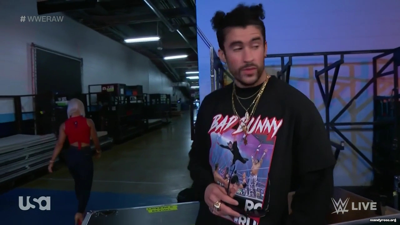 WWE_Monday_Night_Raw_2021_02_15_720p_HDTV_x264-NWCHD_mp40053.jpg