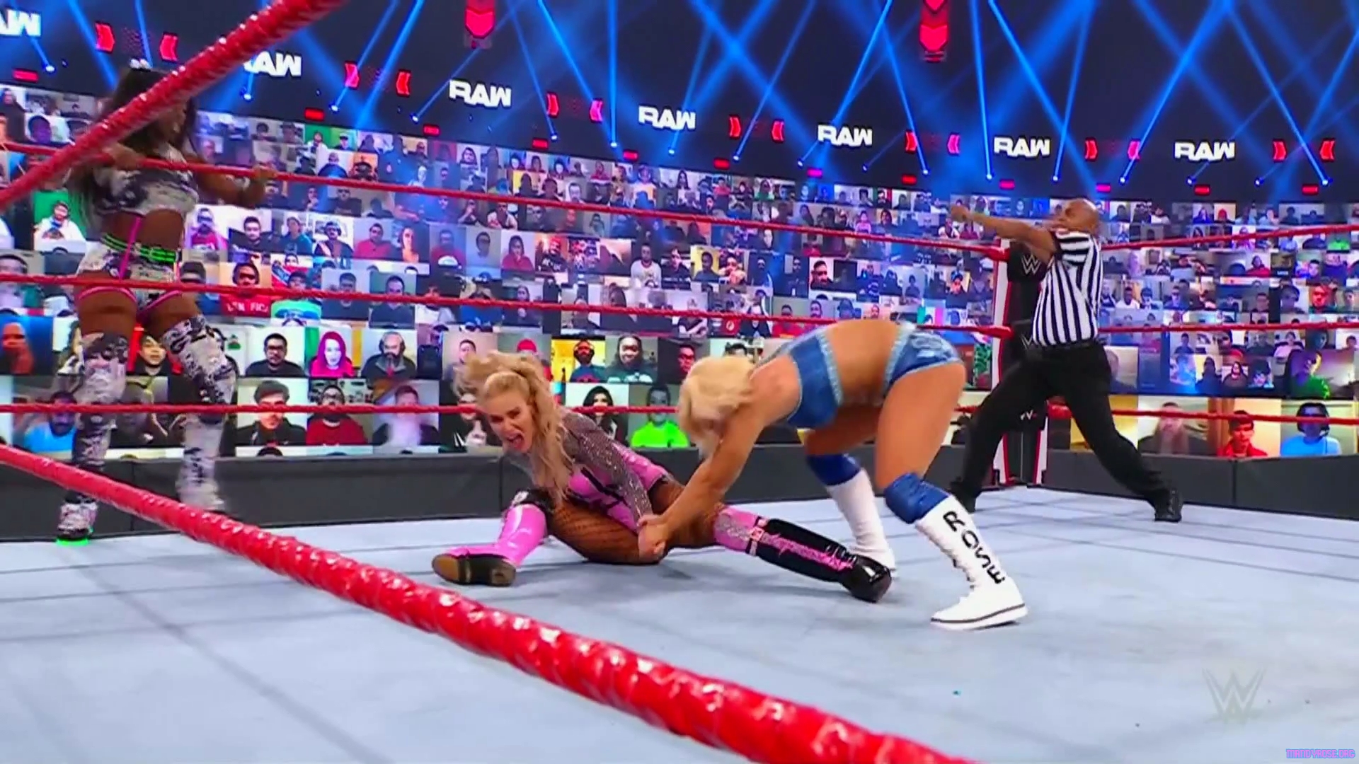 WWE_Monday_Night_Raw_2021_02_22_1080p_HDTV_x264-Star_mkv0112.jpg