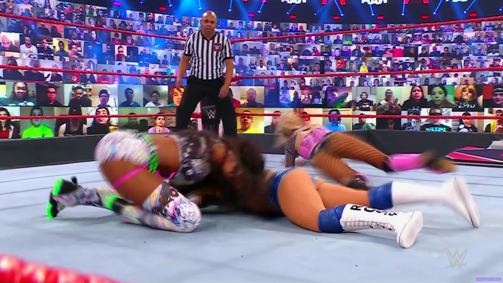 WWE_Monday_Night_Raw_2021_02_22_1080p_HDTV_x264-Star_mkv0122.jpg