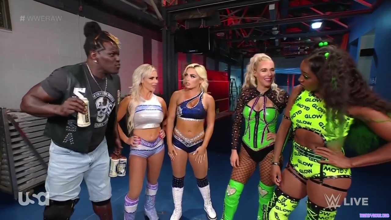 WWE_Monday_Night_Raw_2021_03_15_720p_HDTV_x264-NWCHD_mp40043.jpg