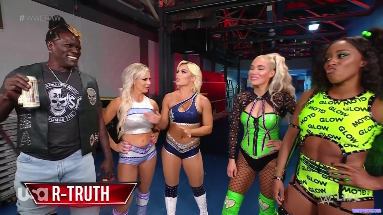 WWE_Monday_Night_Raw_2021_03_15_720p_HDTV_x264-NWCHD_mp40048.jpg