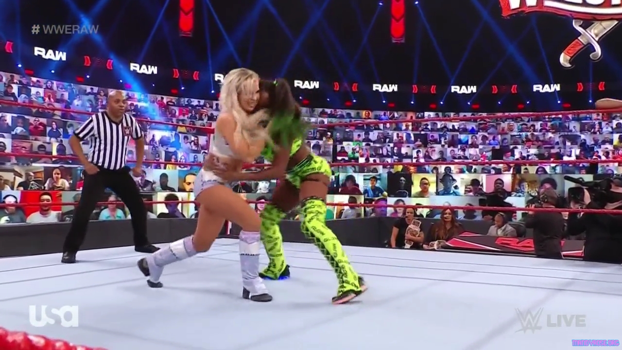 WWE_Monday_Night_Raw_2021_03_15_720p_HDTV_x264-NWCHD_mp40229.jpg