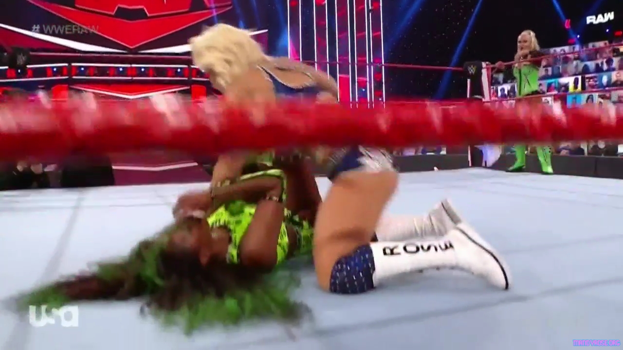 WWE_Monday_Night_Raw_2021_03_15_720p_HDTV_x264-NWCHD_mp40286.jpg