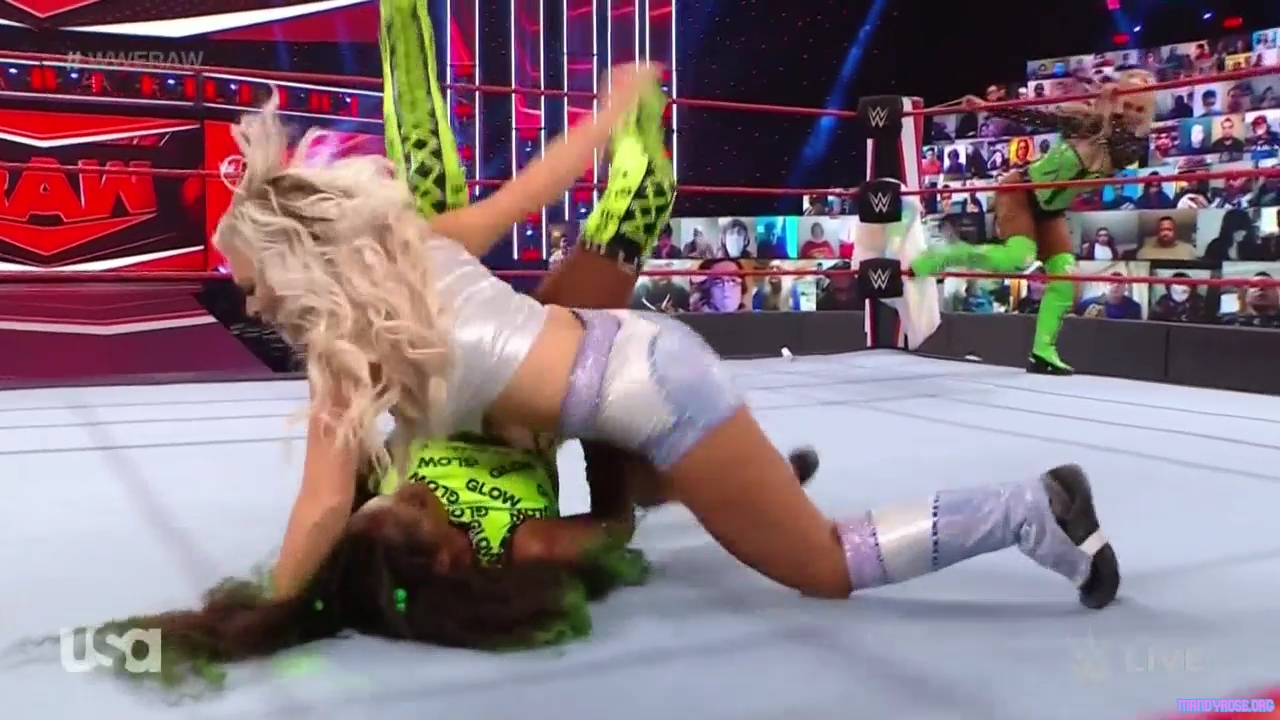 WWE_Monday_Night_Raw_2021_03_15_720p_HDTV_x264-NWCHD_mp40313.jpg