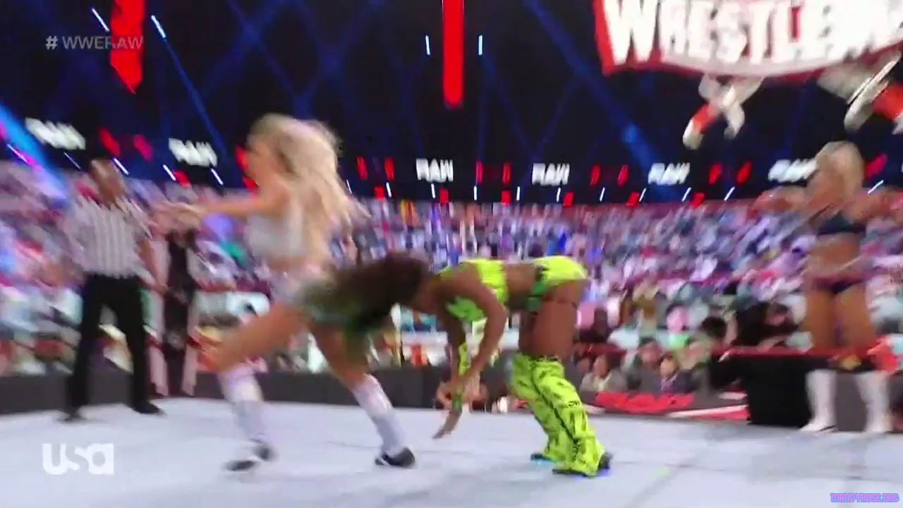 WWE_Monday_Night_Raw_2021_03_15_720p_HDTV_x264-NWCHD_mp40333.jpg