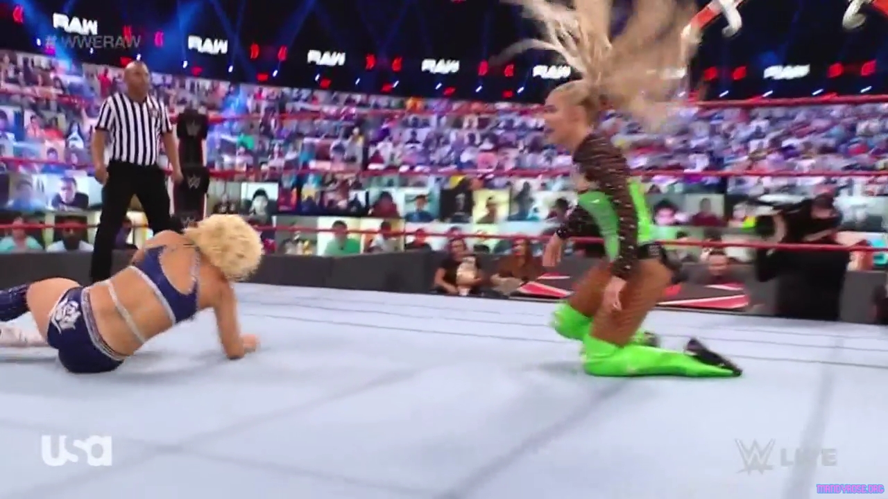 WWE_Monday_Night_Raw_2021_03_15_720p_HDTV_x264-NWCHD_mp40356.jpg