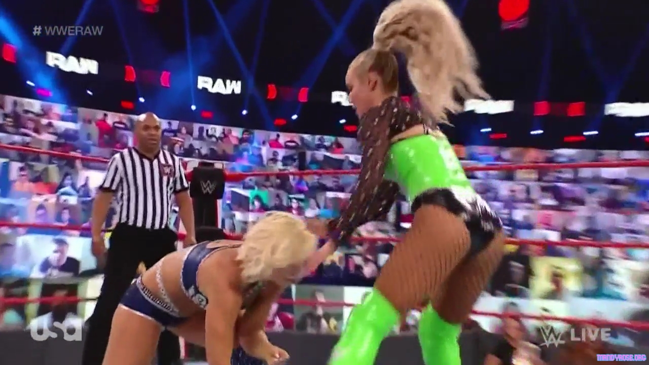 WWE_Monday_Night_Raw_2021_03_15_720p_HDTV_x264-NWCHD_mp40357.jpg