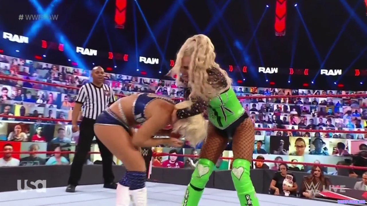 WWE_Monday_Night_Raw_2021_03_15_720p_HDTV_x264-NWCHD_mp40380.jpg