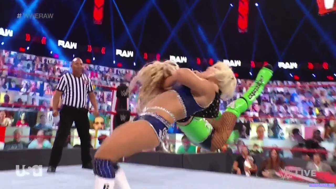 WWE_Monday_Night_Raw_2021_03_15_720p_HDTV_x264-NWCHD_mp40382.jpg