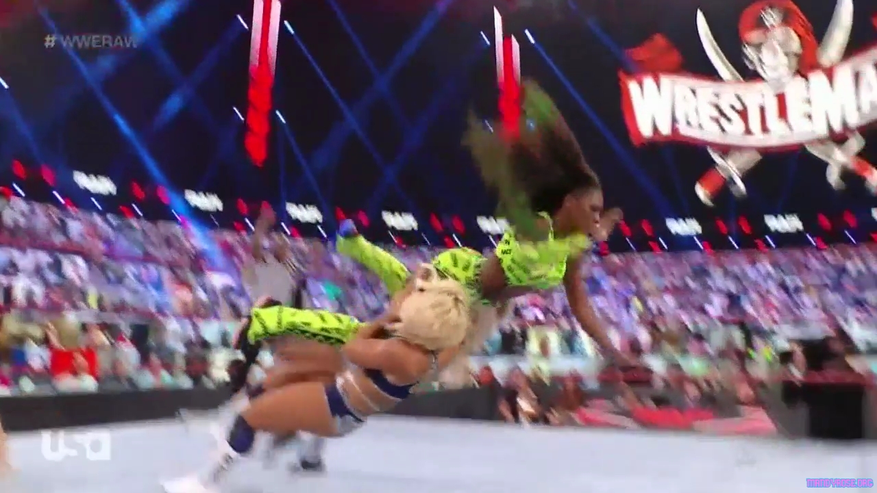 WWE_Monday_Night_Raw_2021_03_15_720p_HDTV_x264-NWCHD_mp40395.jpg