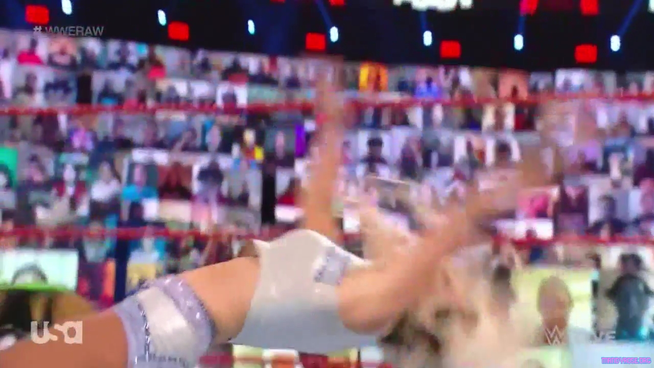 WWE_Monday_Night_Raw_2021_03_15_720p_HDTV_x264-NWCHD_mp40399.jpg