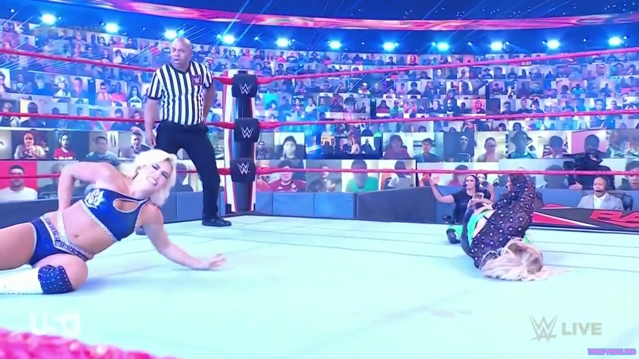 WWE_Monday_Night_Raw_2021_03_15_720p_HDTV_x264-NWCHD_mp40410.jpg