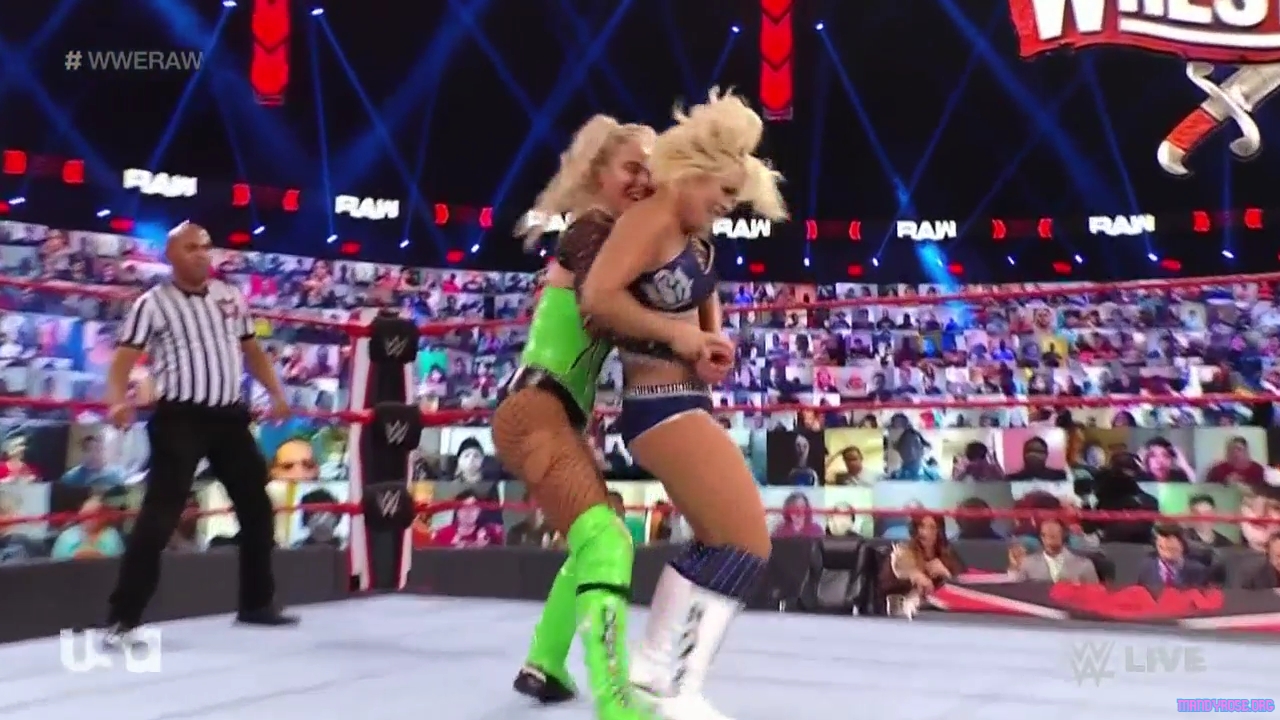 WWE_Monday_Night_Raw_2021_03_15_720p_HDTV_x264-NWCHD_mp40468.jpg