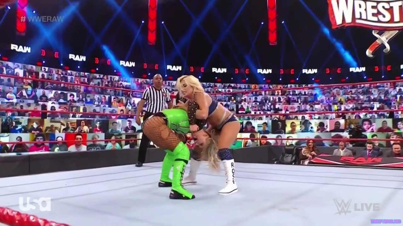 WWE_Monday_Night_Raw_2021_03_15_720p_HDTV_x264-NWCHD_mp40479.jpg