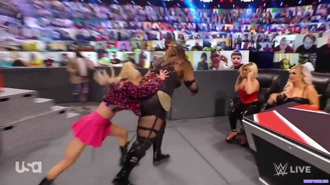 WWE_Monday_Night_Raw_2021_03_29_720p_HDTV_x264-NWCHD_mp40167.jpg