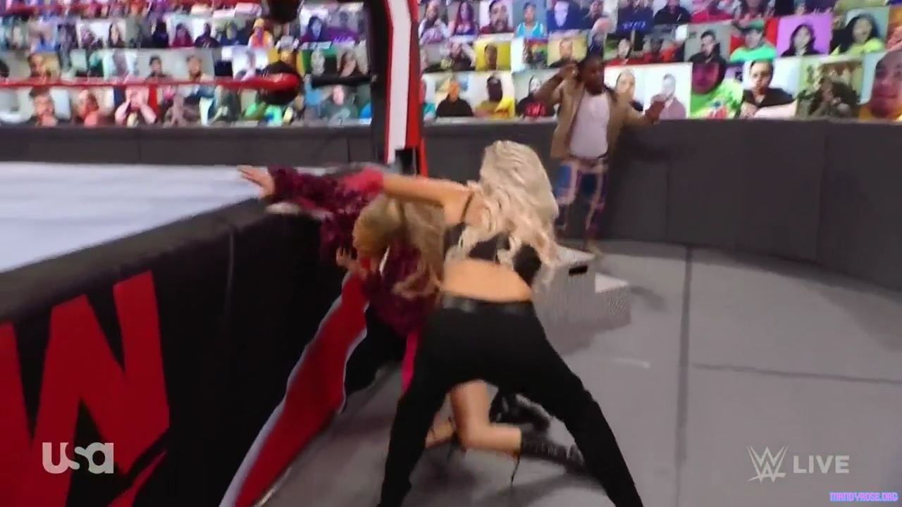 WWE_Monday_Night_Raw_2021_03_29_720p_HDTV_x264-NWCHD_mp40170.jpg