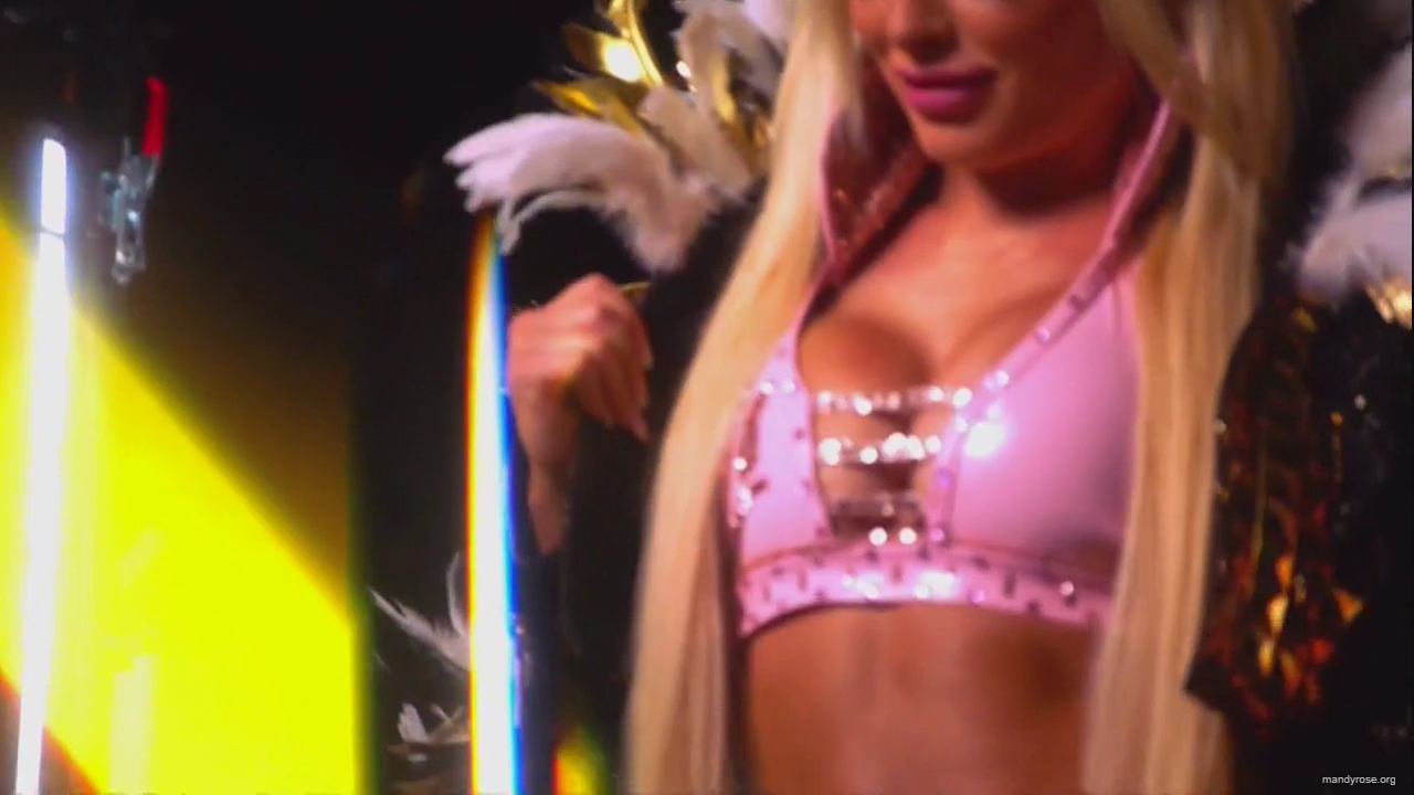 WWE_Monday_Night_Raw_HDTV_2020-09-14_720p_AVCHD-SC-SDH_Part_2_mp40235.jpg