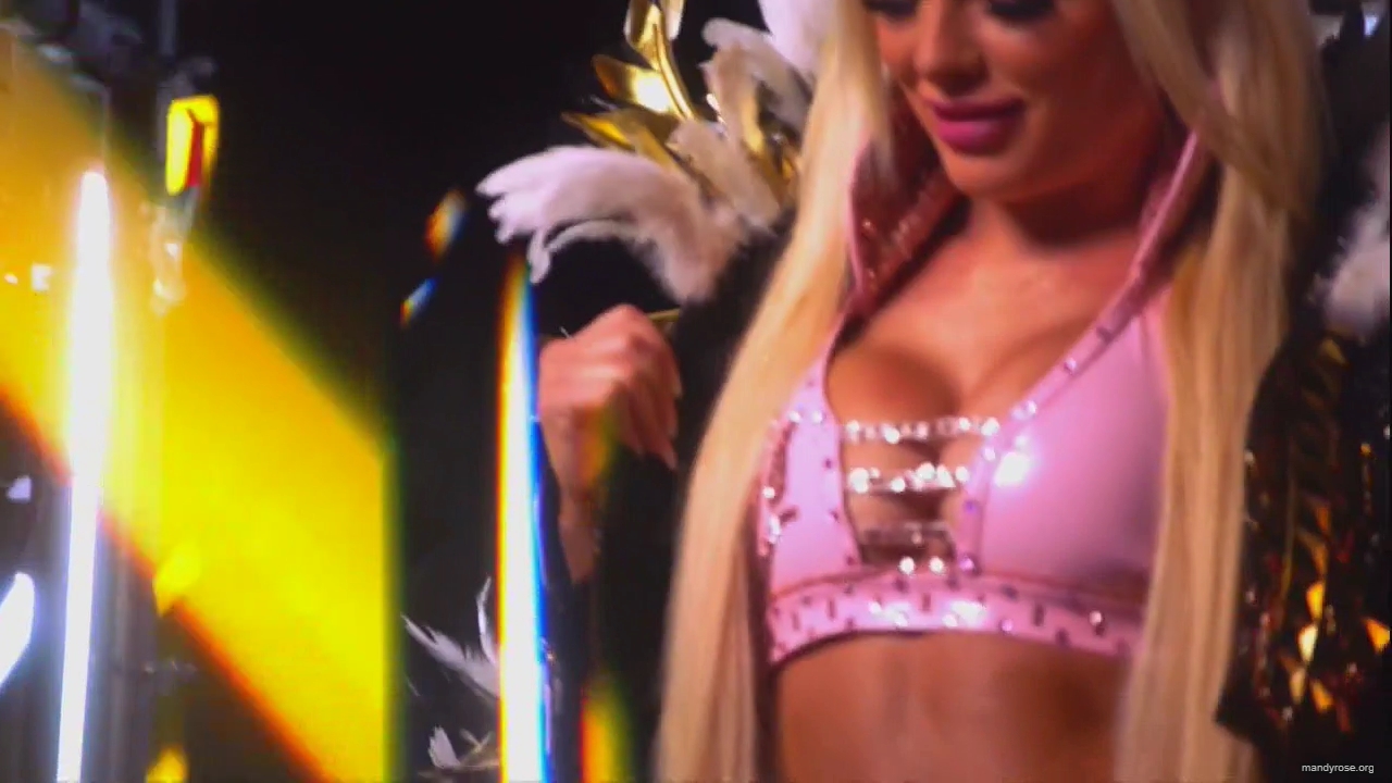 WWE_Monday_Night_Raw_HDTV_2020-09-14_720p_AVCHD-SC-SDH_Part_2_mp40241.jpg