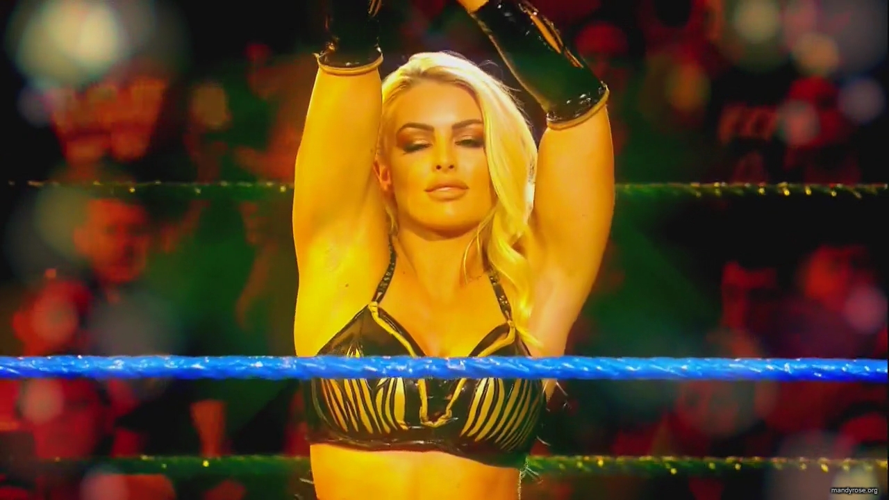 WWE_Monday_Night_Raw_HDTV_2020-09-14_720p_AVCHD-SC-SDH_Part_2_mp40336.jpg