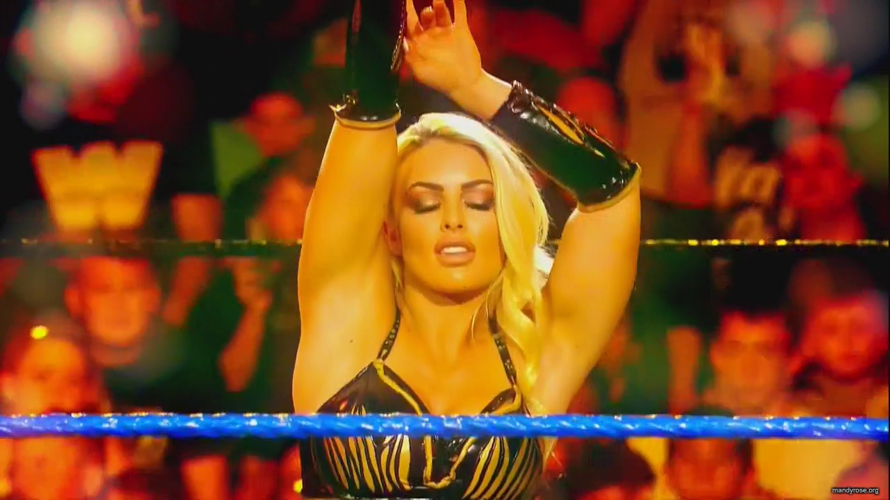 WWE_Monday_Night_Raw_HDTV_2020-09-14_720p_AVCHD-SC-SDH_Part_2_mp40353.jpg