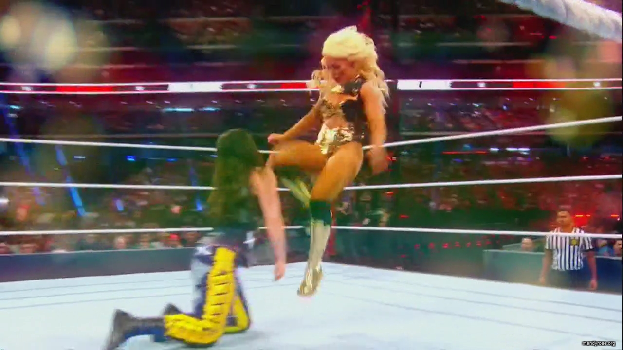 WWE_Monday_Night_Raw_HDTV_2020-09-14_720p_AVCHD-SC-SDH_Part_2_mp40407.jpg