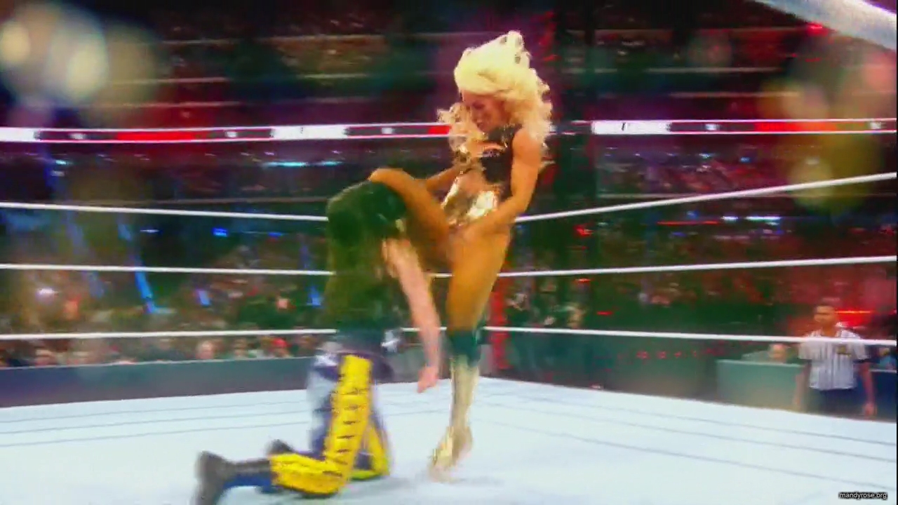 WWE_Monday_Night_Raw_HDTV_2020-09-14_720p_AVCHD-SC-SDH_Part_2_mp40409.jpg