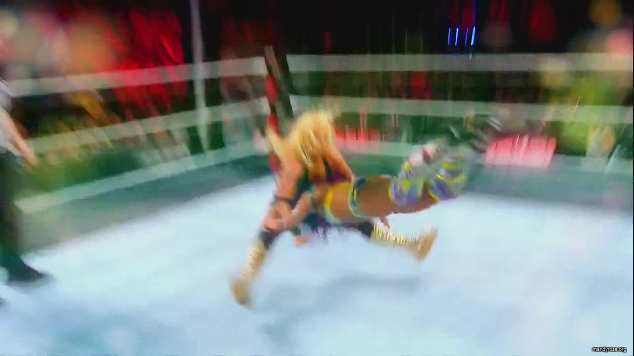 WWE_Monday_Night_Raw_HDTV_2020-09-14_720p_AVCHD-SC-SDH_Part_2_mp40424.jpg