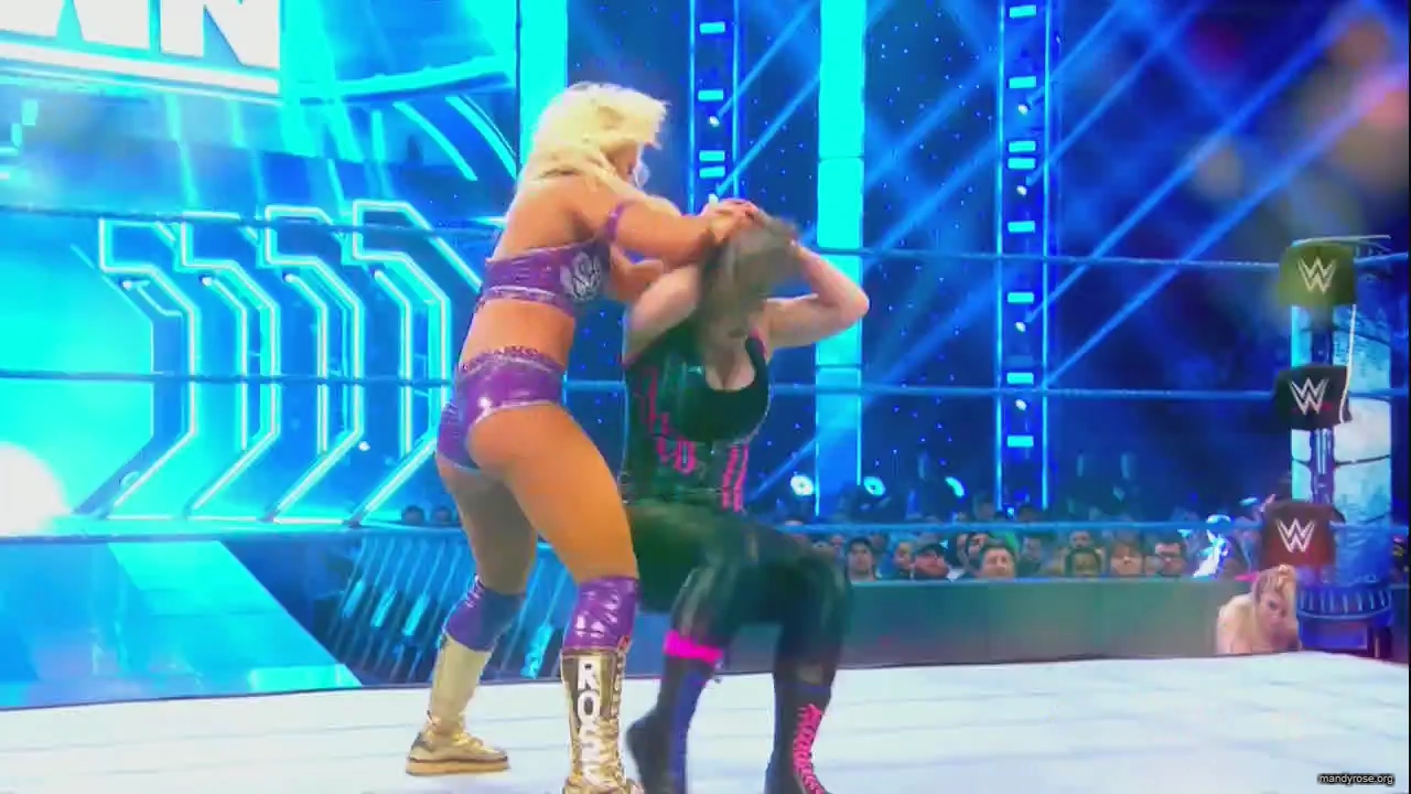 WWE_Monday_Night_Raw_HDTV_2020-09-14_720p_AVCHD-SC-SDH_Part_2_mp40437.jpg