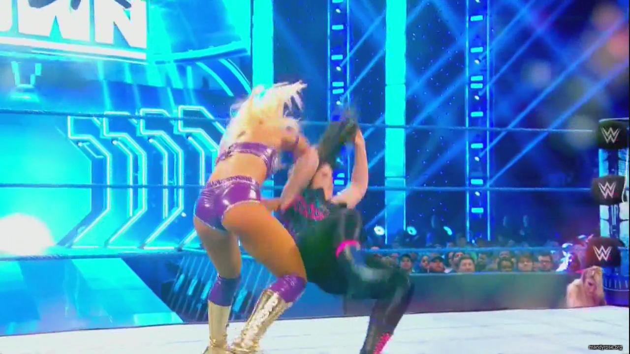 WWE_Monday_Night_Raw_HDTV_2020-09-14_720p_AVCHD-SC-SDH_Part_2_mp40442.jpg