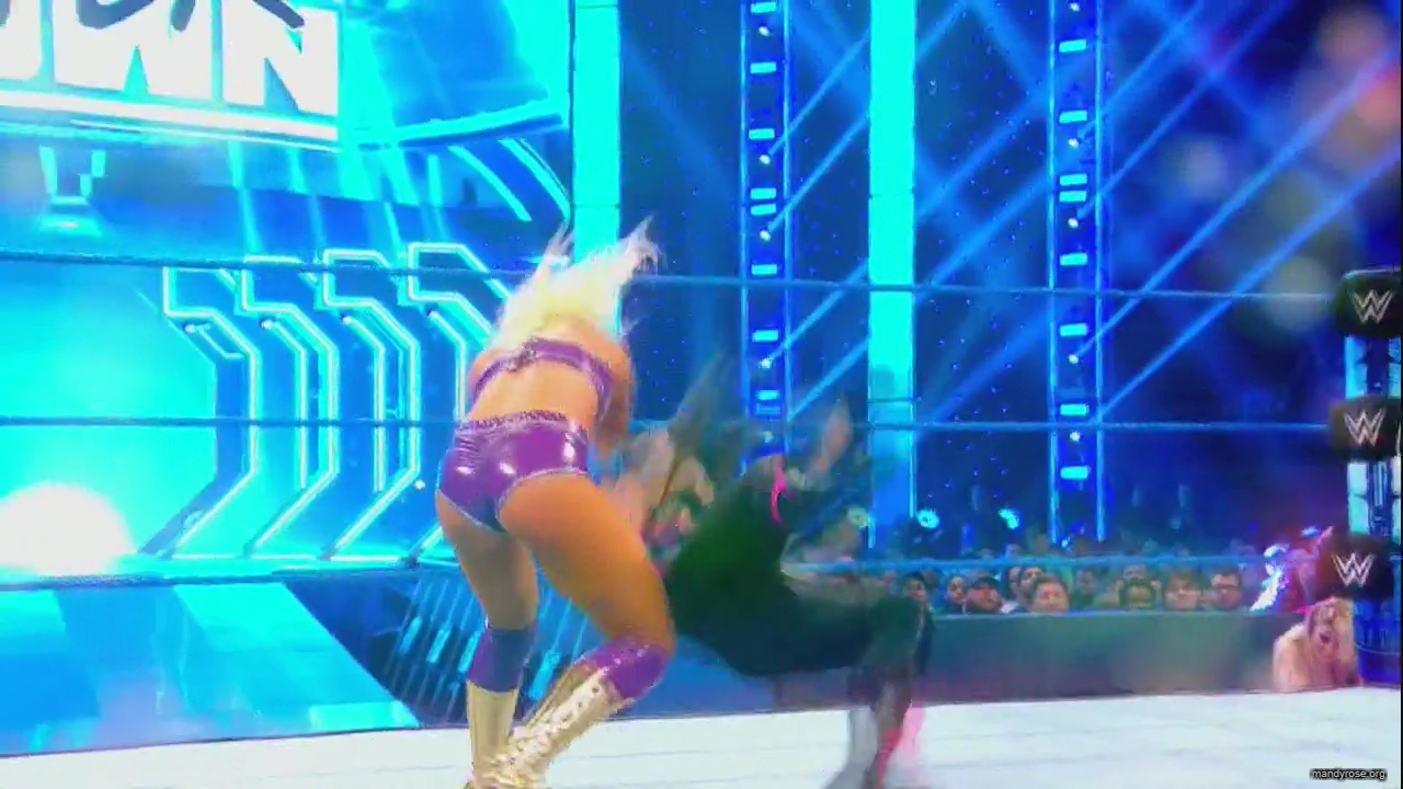 WWE_Monday_Night_Raw_HDTV_2020-09-14_720p_AVCHD-SC-SDH_Part_2_mp40444.jpg