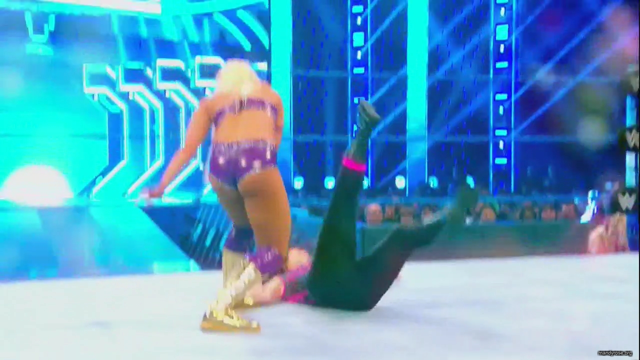 WWE_Monday_Night_Raw_HDTV_2020-09-14_720p_AVCHD-SC-SDH_Part_2_mp40448.jpg
