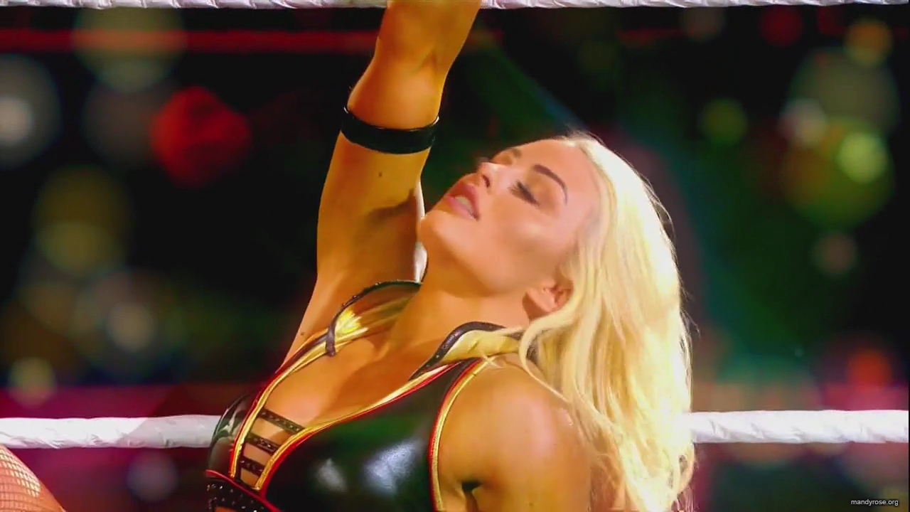 WWE_Monday_Night_Raw_HDTV_2020-09-14_720p_AVCHD-SC-SDH_Part_2_mp40478.jpg