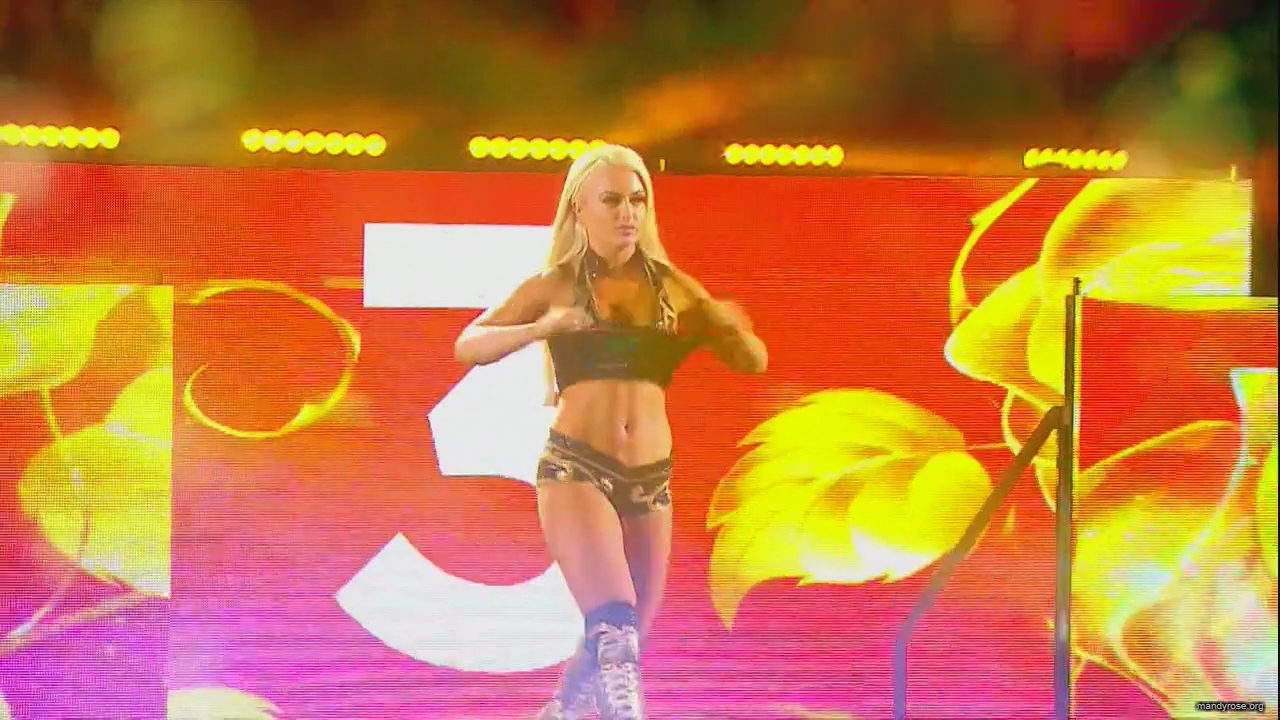 WWE_Monday_Night_Raw_HDTV_2020-09-14_720p_AVCHD-SC-SDH_Part_2_mp40490.jpg