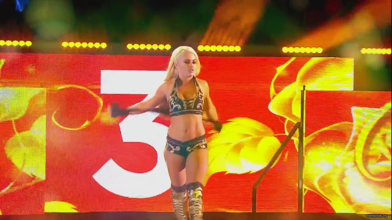 WWE_Monday_Night_Raw_HDTV_2020-09-14_720p_AVCHD-SC-SDH_Part_2_mp40502.jpg