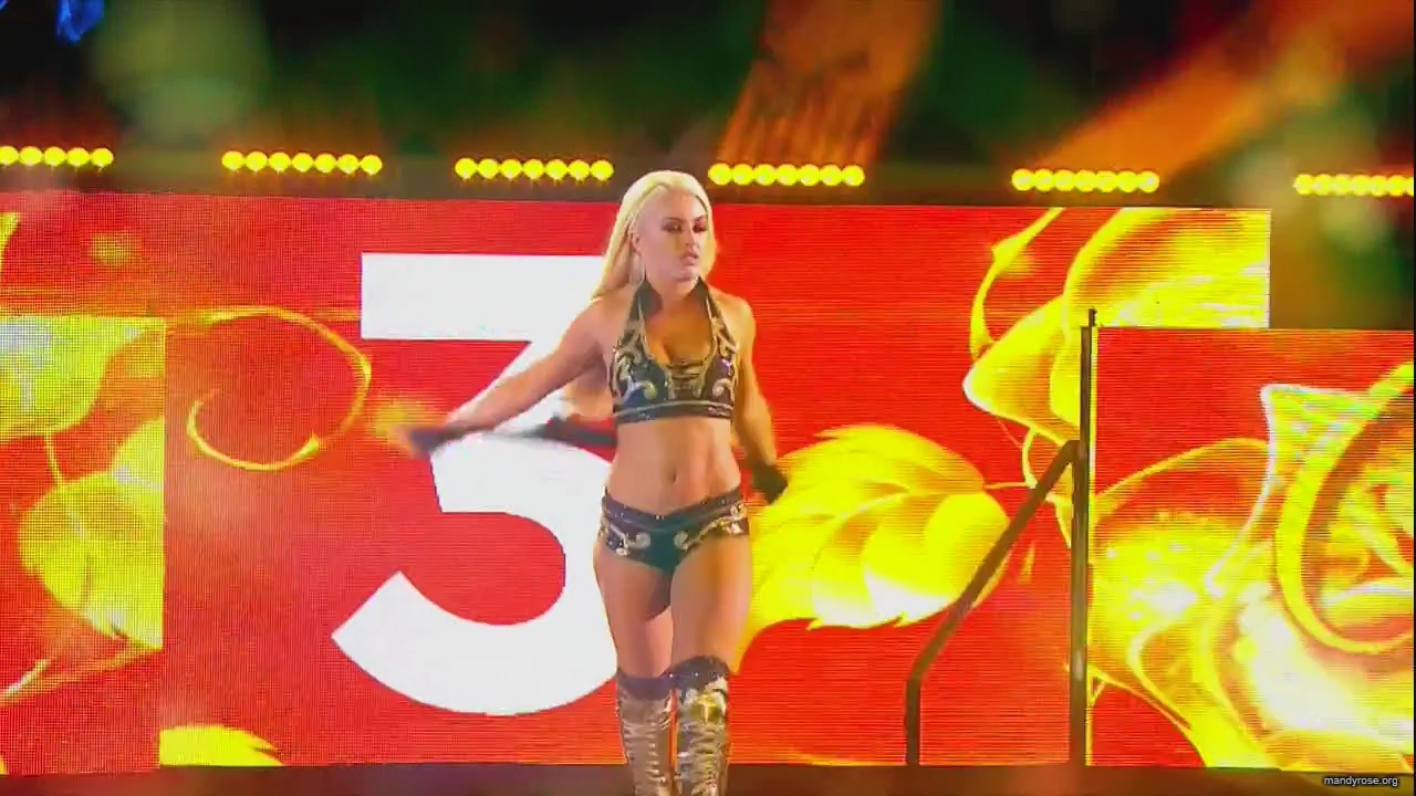 WWE_Monday_Night_Raw_HDTV_2020-09-14_720p_AVCHD-SC-SDH_Part_2_mp40503.jpg
