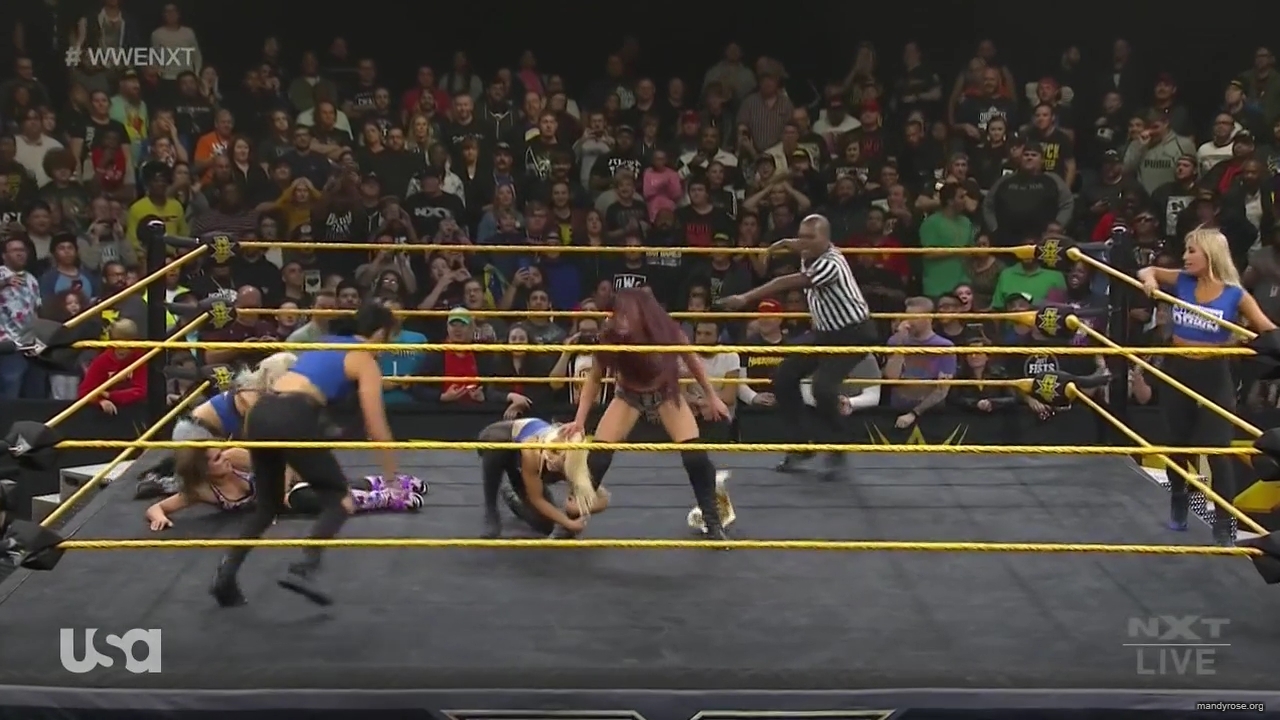 WWE_NXT_2019_11_20_720p_mp40035.jpg