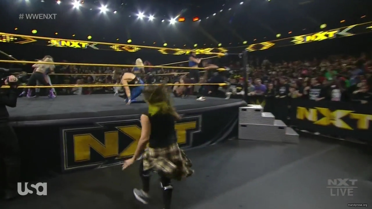 WWE_NXT_2019_11_20_720p_mp40054.jpg