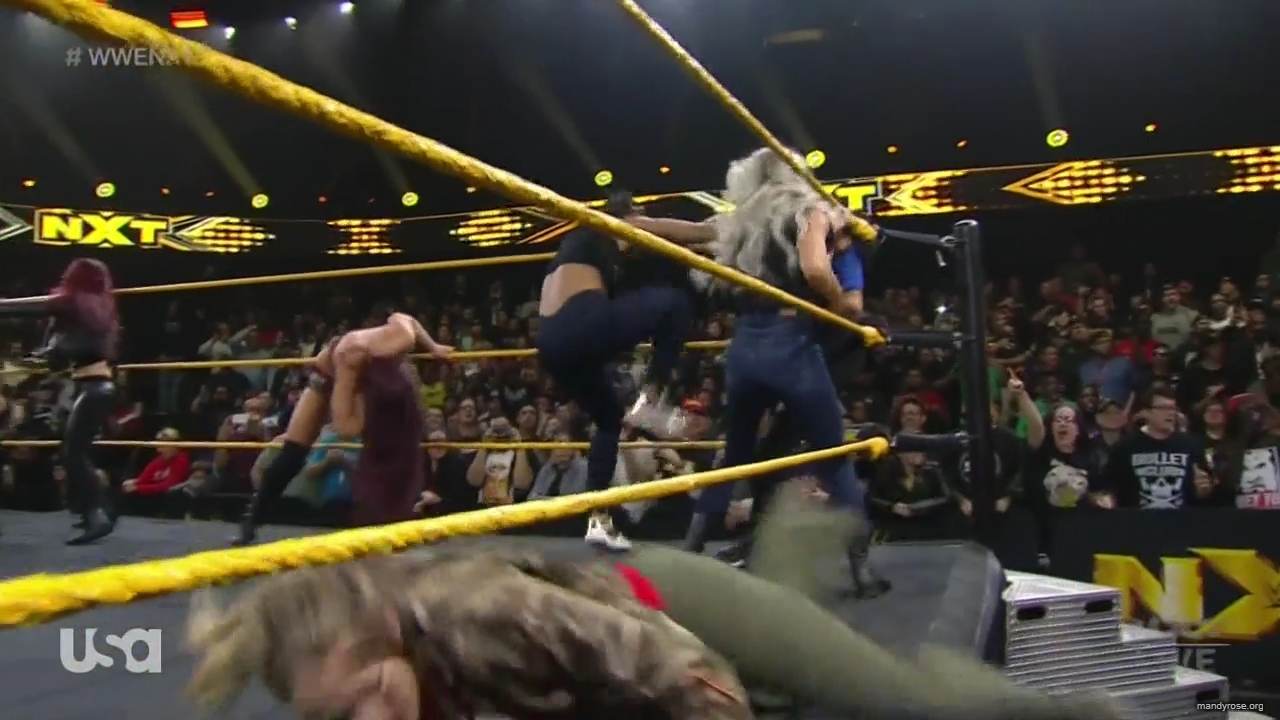 WWE_NXT_2019_11_20_720p_mp40060.jpg