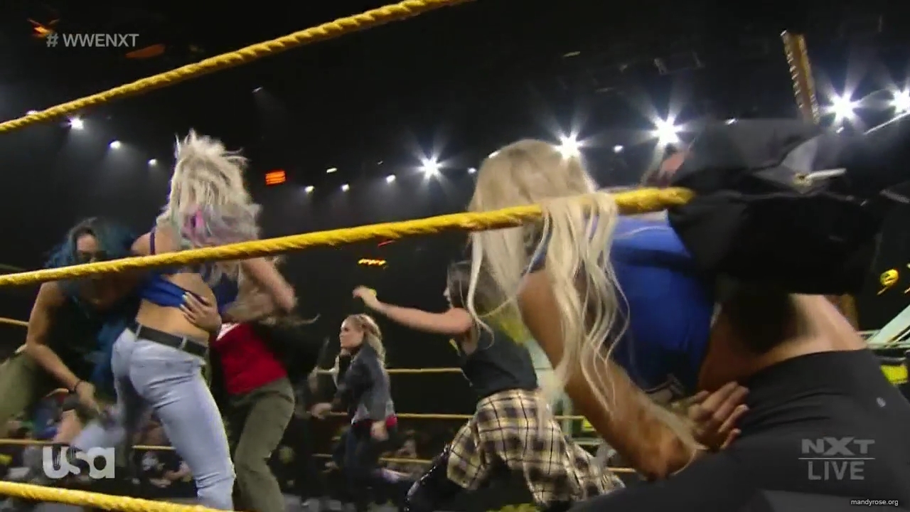 WWE_NXT_2019_11_20_720p_mp40063.jpg