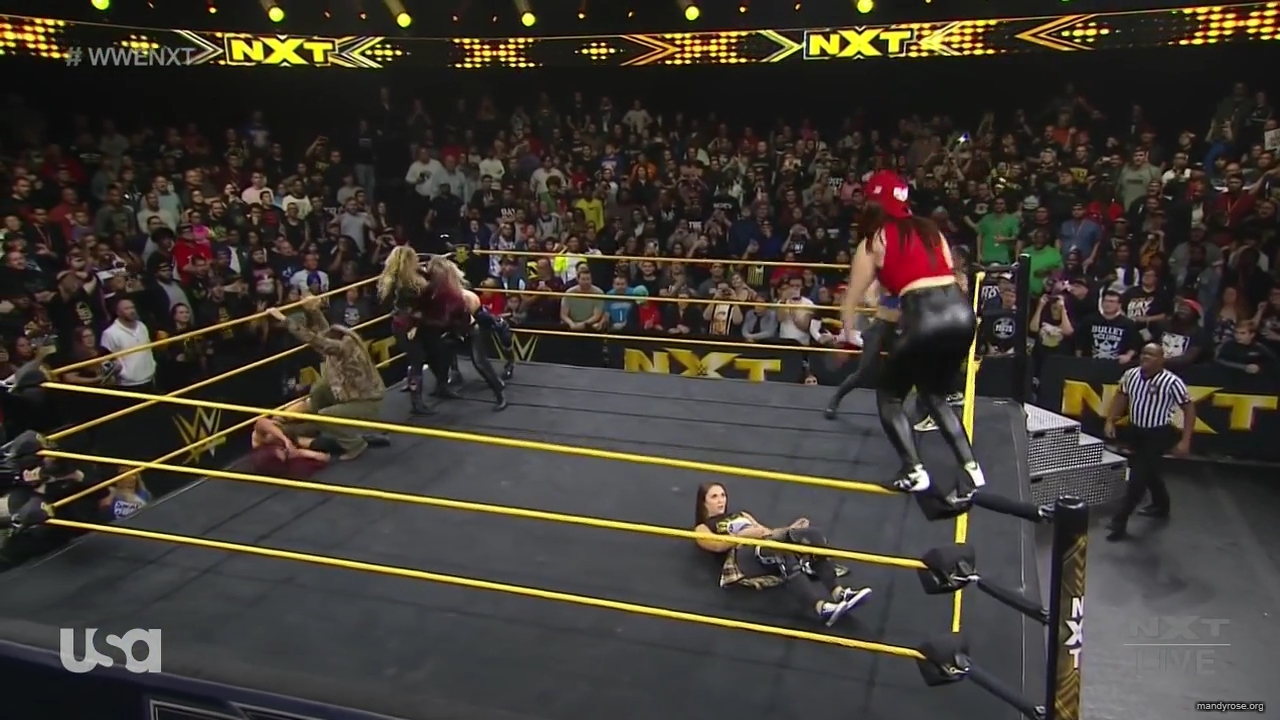 WWE_NXT_2019_11_20_720p_mp40084.jpg