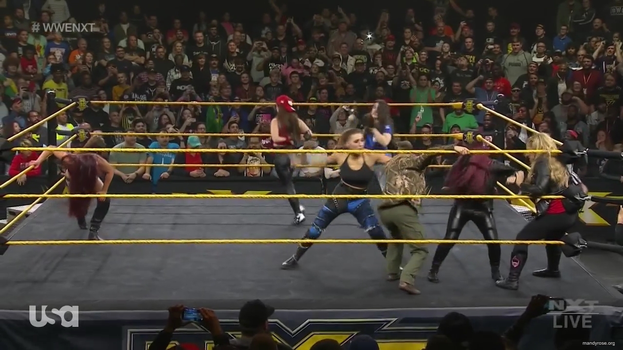 WWE_NXT_2019_11_20_720p_mp40110.jpg