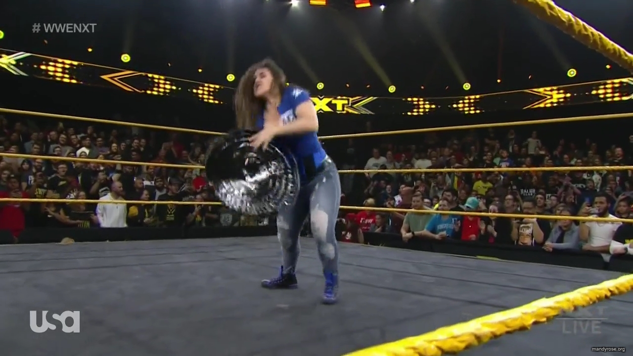 WWE_NXT_2019_11_20_720p_mp40126.jpg