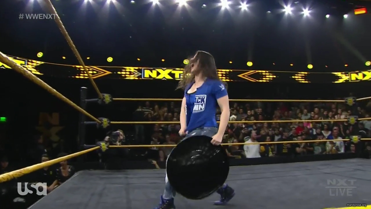 WWE_NXT_2019_11_20_720p_mp40128.jpg