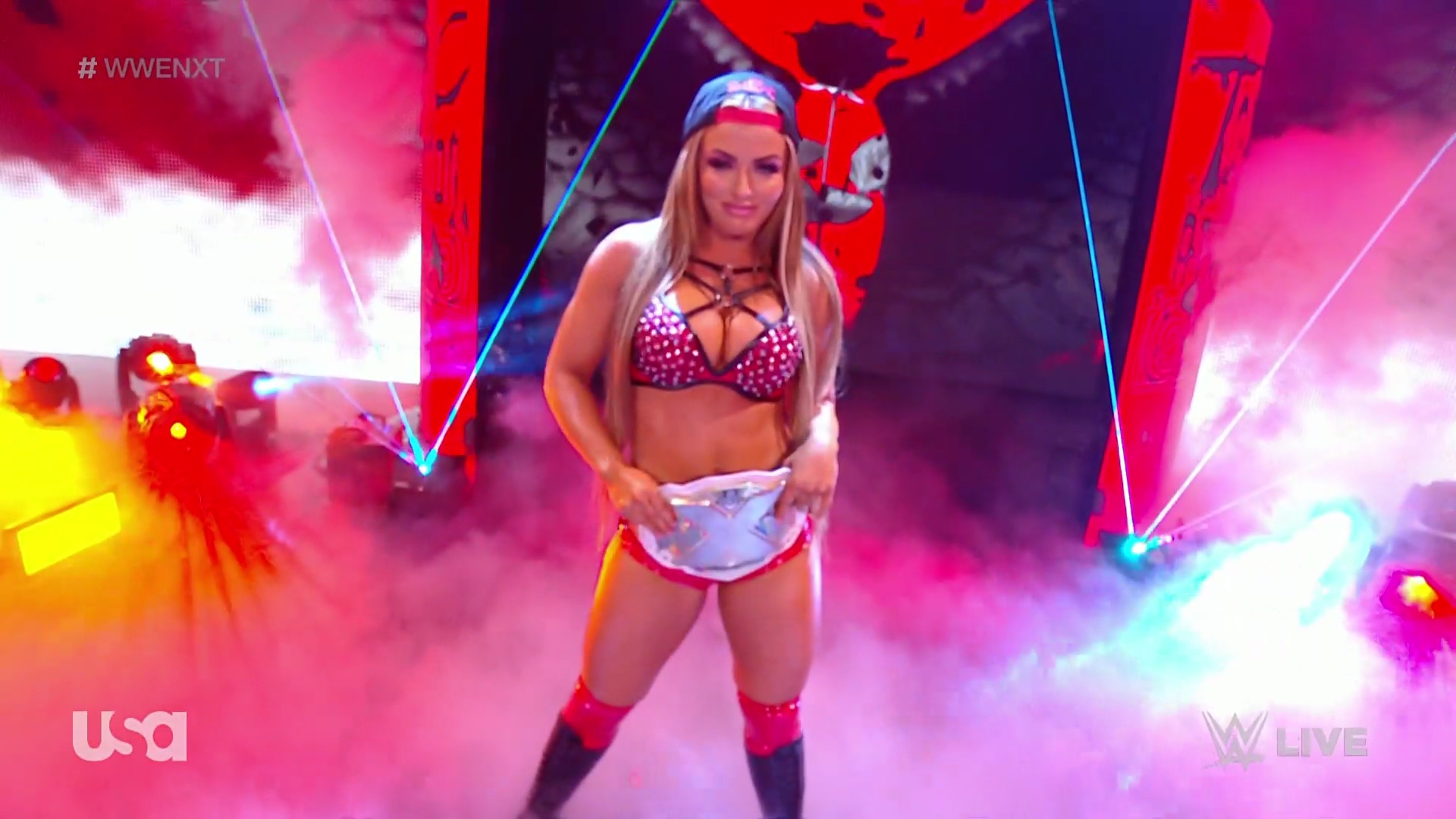 WWE_NXT_2022_11_15_USAN_1080p_WEB_h264-HEEL5Beztv_re5D_mkv0114.jpg