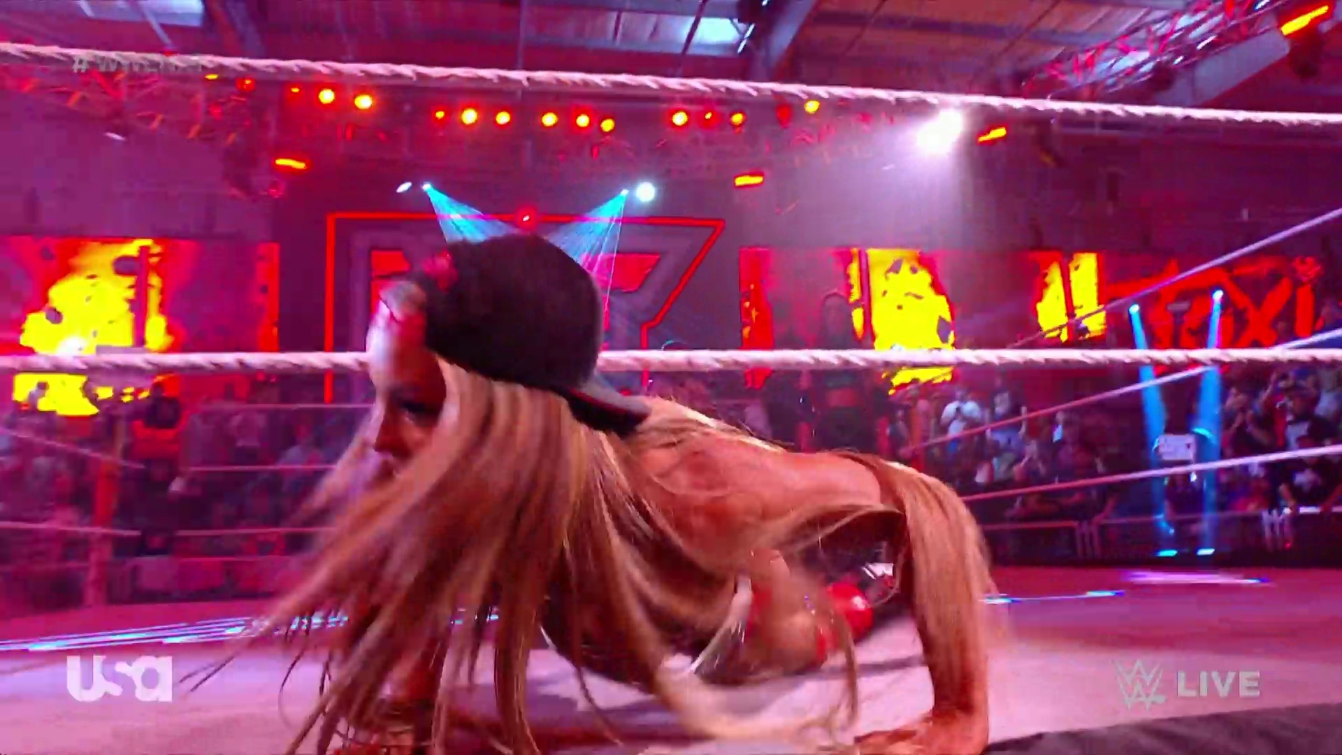 WWE_NXT_2022_11_15_USAN_1080p_WEB_h264-HEEL5Beztv_re5D_mkv0144.jpg