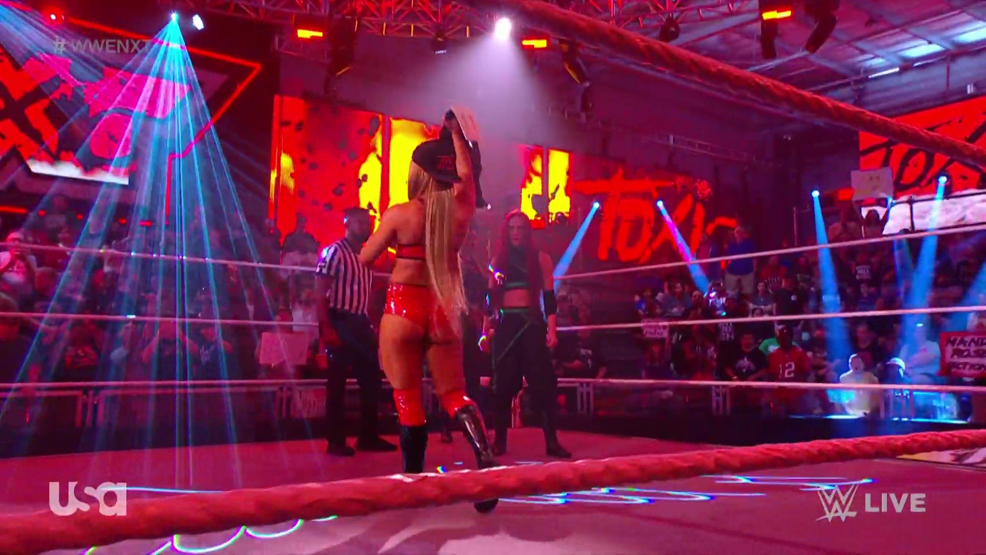 WWE_NXT_2022_11_15_USAN_1080p_WEB_h264-HEEL5Beztv_re5D_mkv0155.jpg