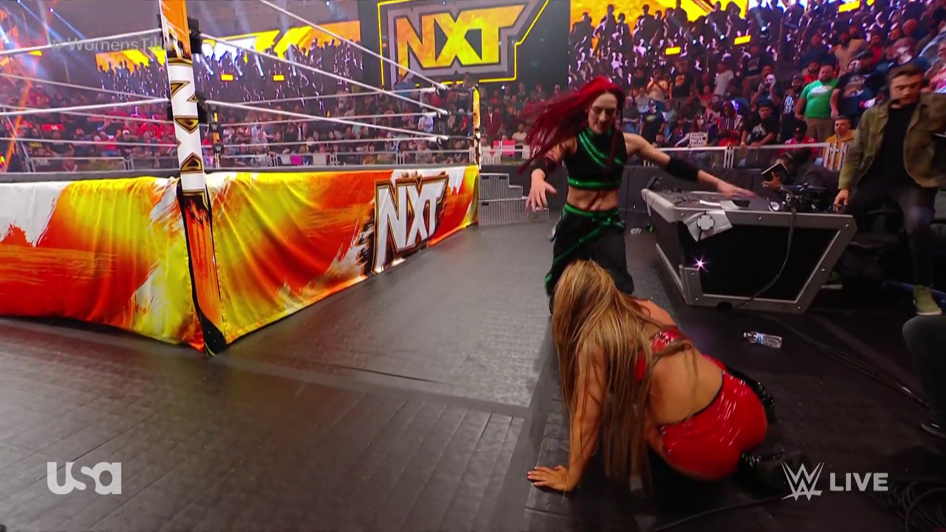WWE_NXT_2022_11_15_USAN_1080p_WEB_h264-HEEL5Beztv_re5D_mkv0270.jpg