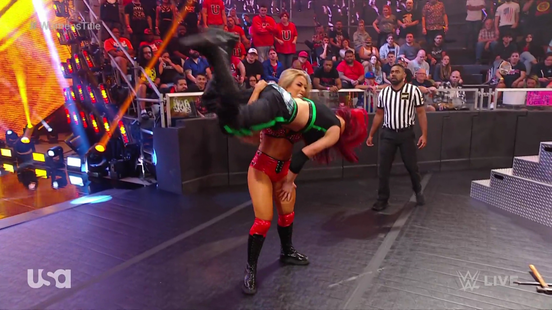 WWE_NXT_2022_11_15_USAN_1080p_WEB_h264-HEEL5Beztv_re5D_mkv0335.jpg