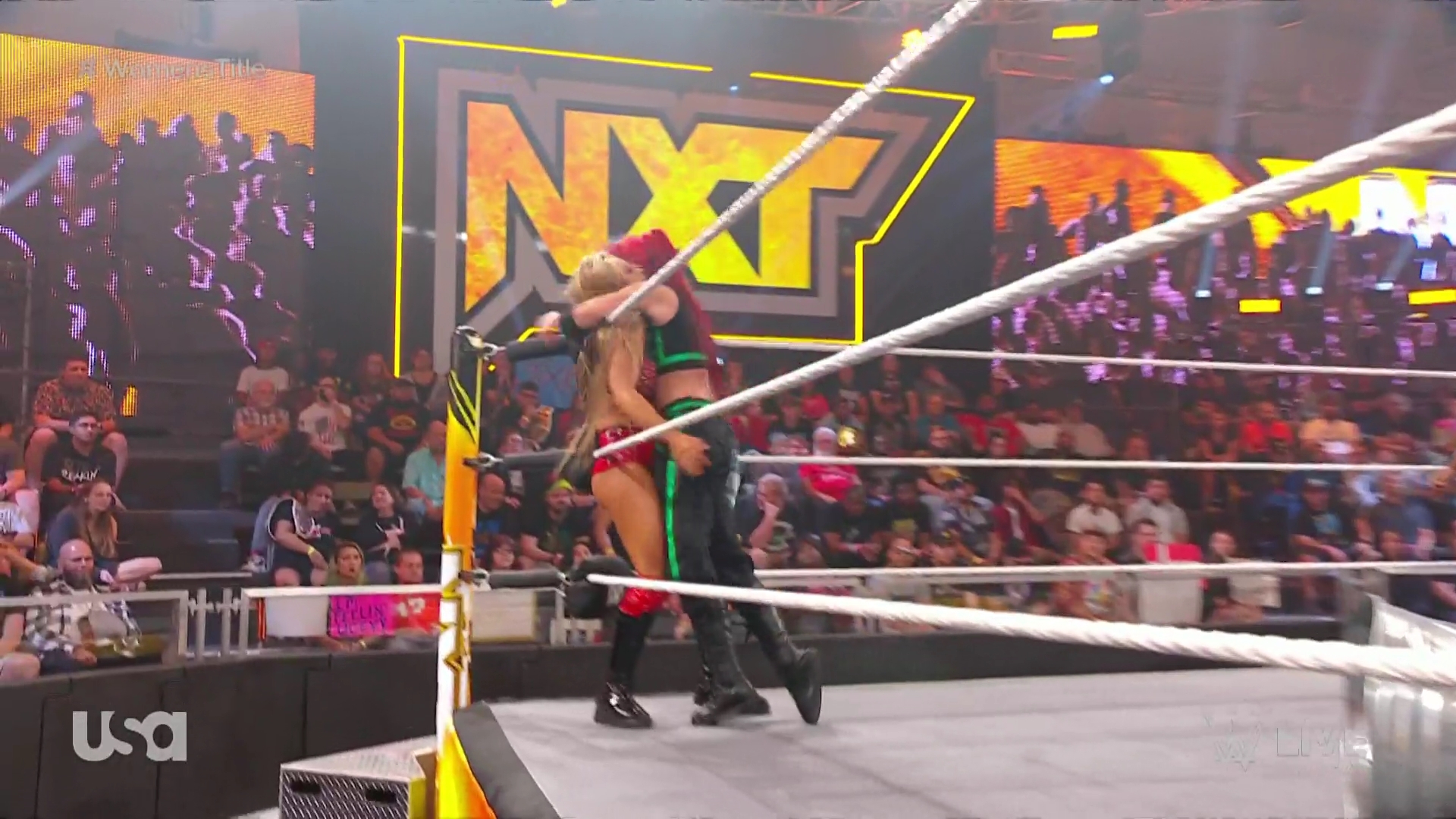 WWE_NXT_2022_11_15_USAN_1080p_WEB_h264-HEEL5Beztv_re5D_mkv0597.jpg