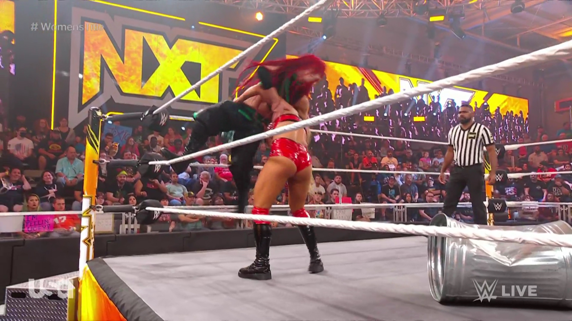WWE_NXT_2022_11_15_USAN_1080p_WEB_h264-HEEL5Beztv_re5D_mkv0600.jpg